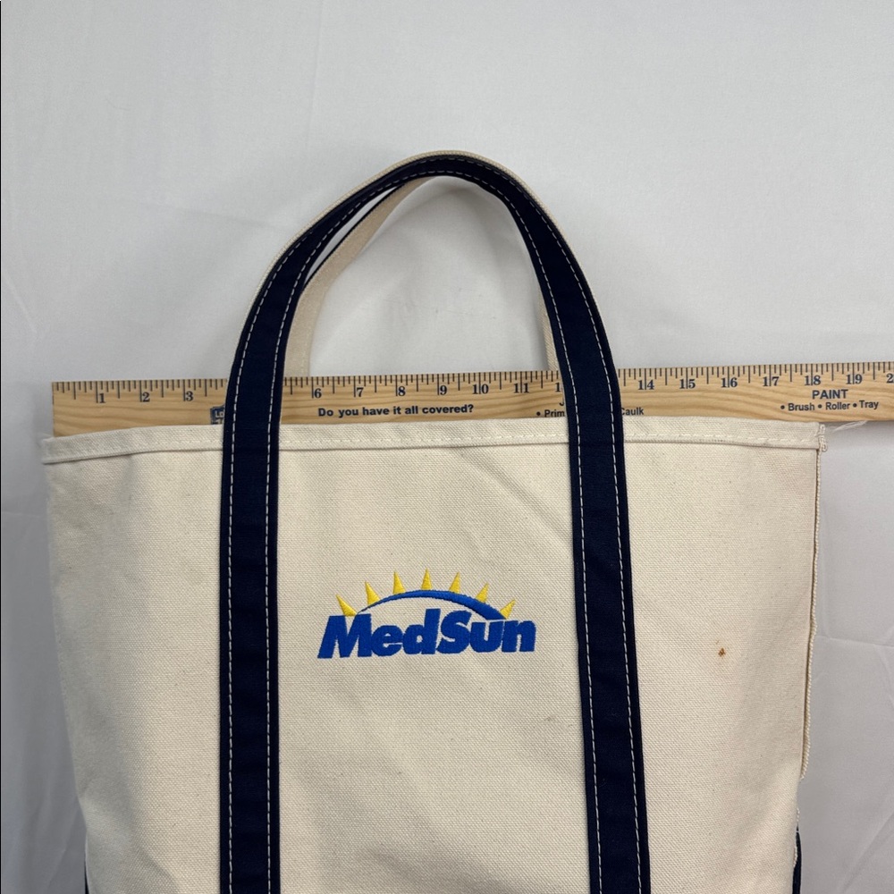 LL Bean Boat Tote with a company logo called medsun has a small spot (see photo) - Picture 4 of 10